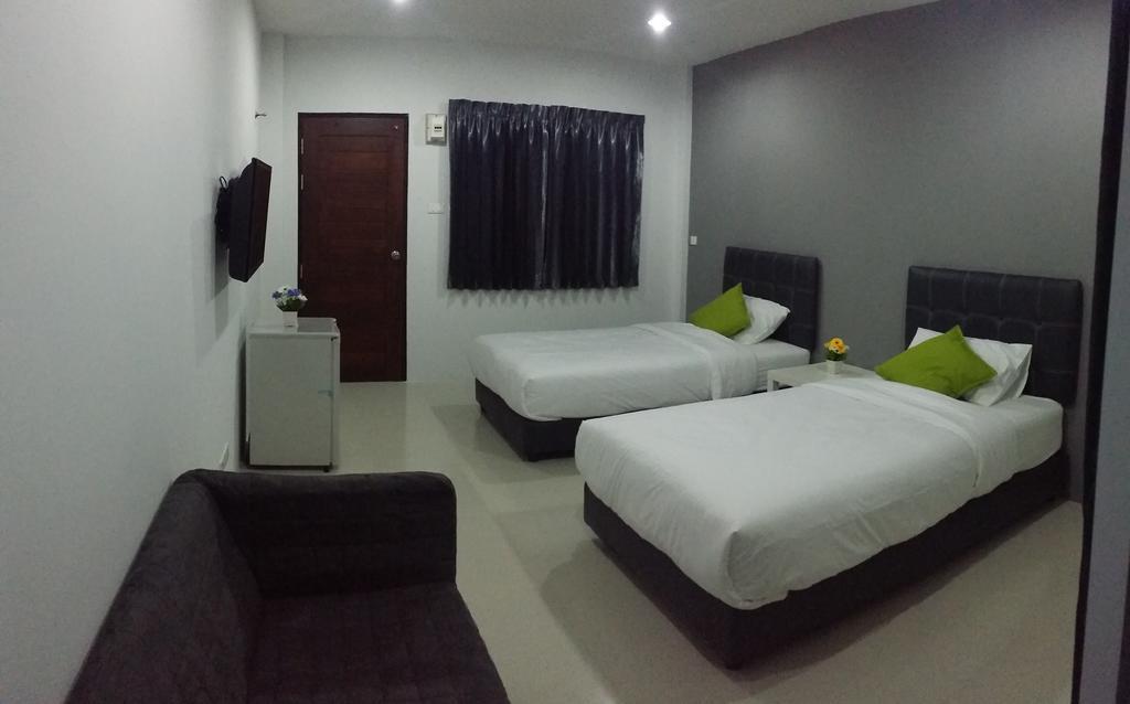 The Clover Lampang Exterior photo